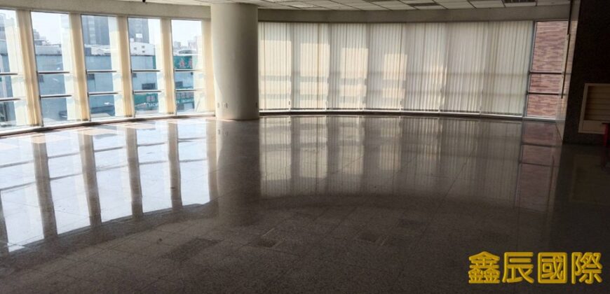 B06833 租~三重廠辦大樓