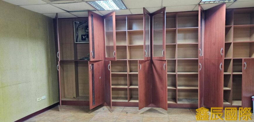 B06855 租~新北產業園區鋼構