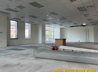 B06893 租~新北知識產業商辦大樓