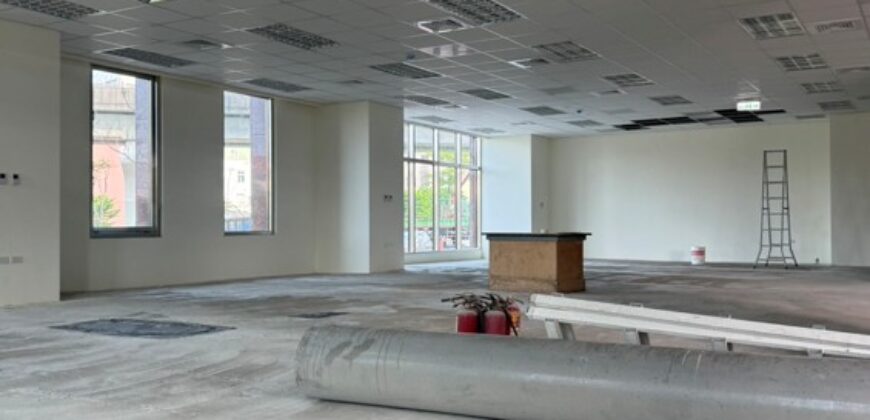 B06893 租~新北知識產業商辦大樓