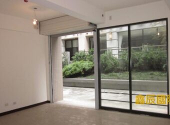A7559 售~八里店面