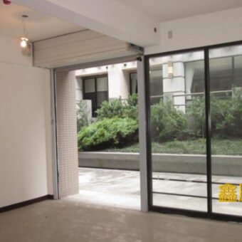 A7559 售~八里店面