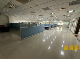 A7618 售~土城企業總部