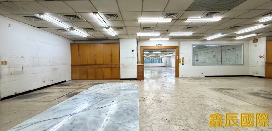 B06896 租~新莊輔大捷運廠辦