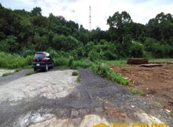 A7682 售~鶯歌乙工素地